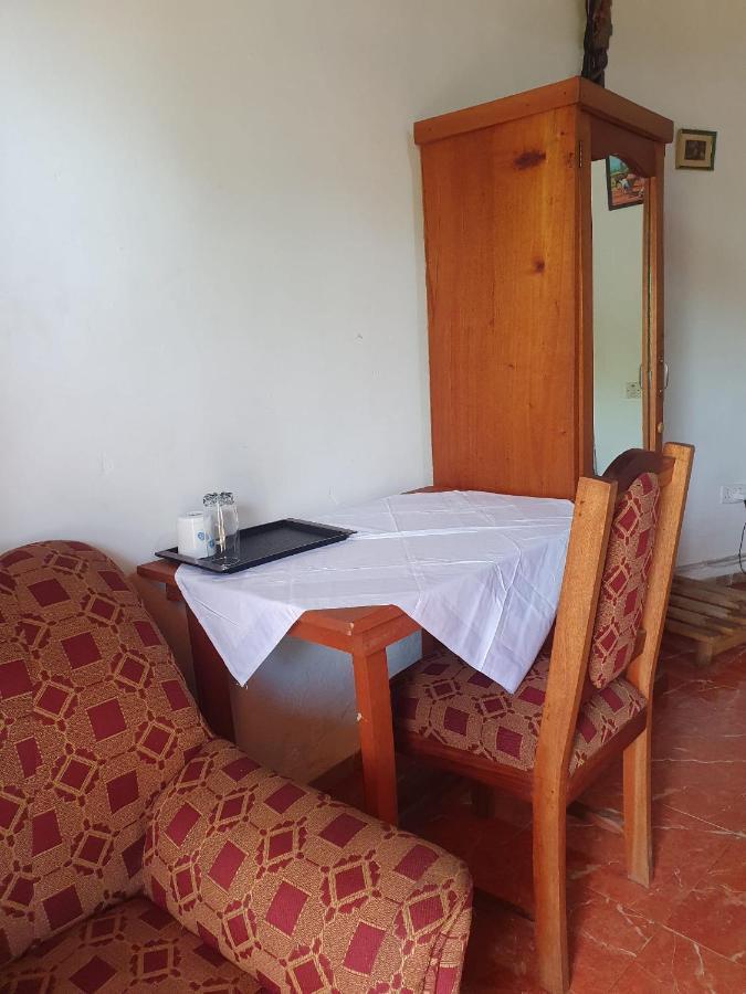 Comfort Beach Resort Biriwa Экстерьер фото