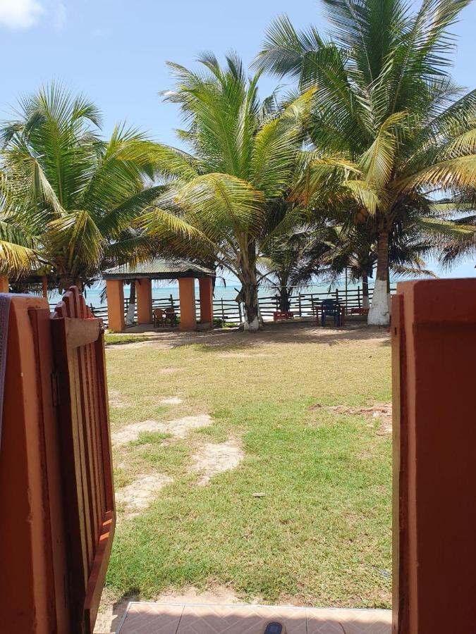 Comfort Beach Resort Biriwa Экстерьер фото