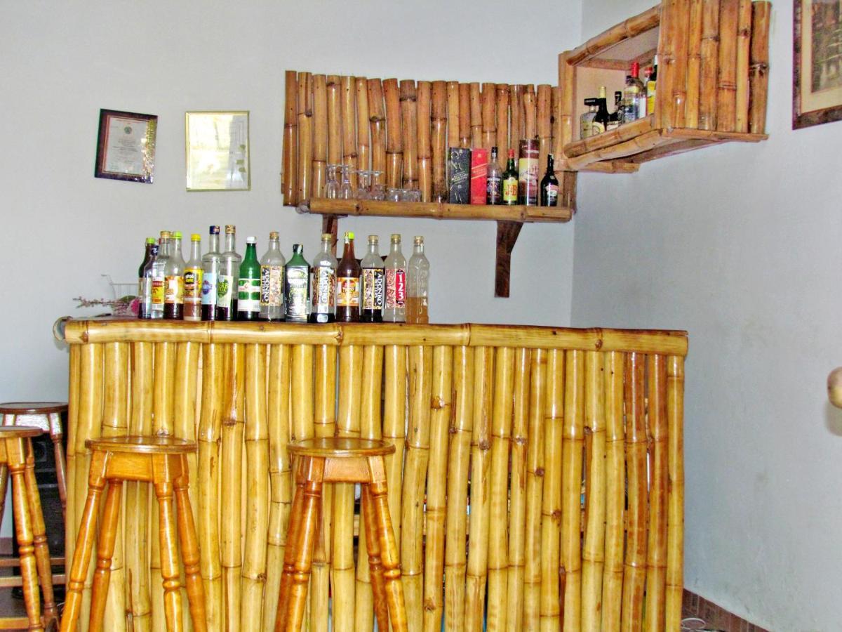 Comfort Beach Resort Biriwa Экстерьер фото